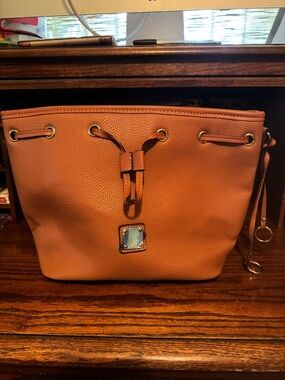 Tan Drawstring Bucket Bag - Women's Fashion Tote